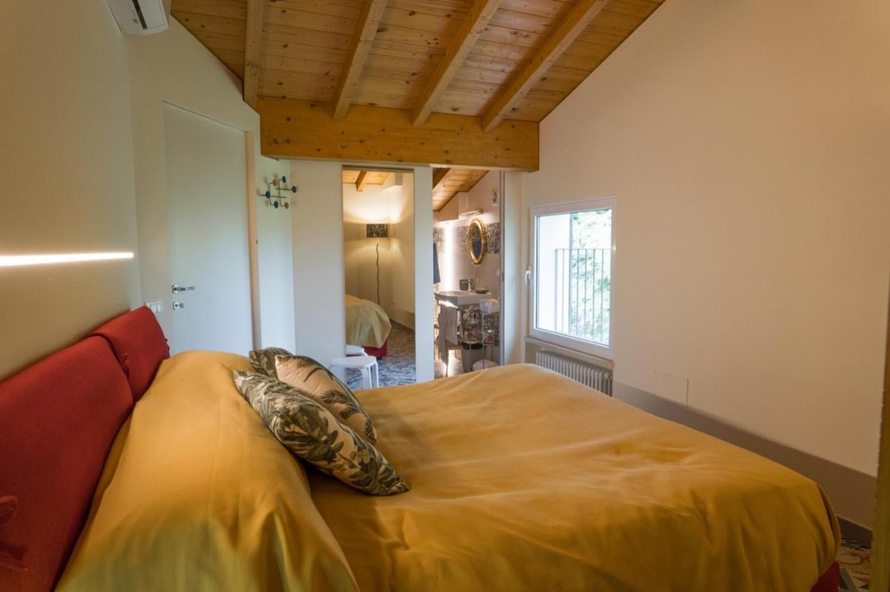 Villa Silvana - Apt Giulia & Michela With Terrace & Parking Perugia Bagian luar foto