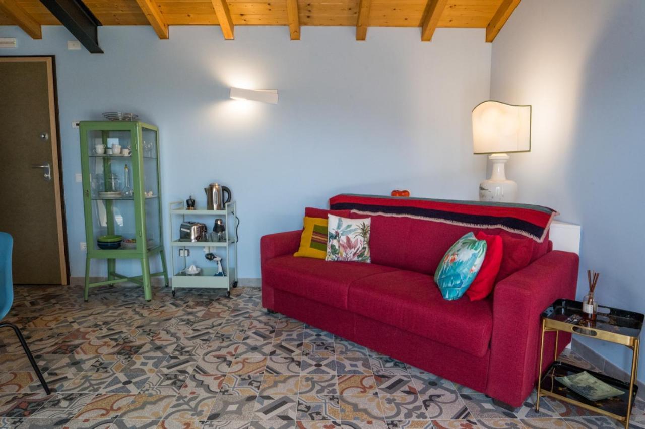Villa Silvana - Apt Giulia & Michela With Terrace & Parking Perugia Bagian luar foto